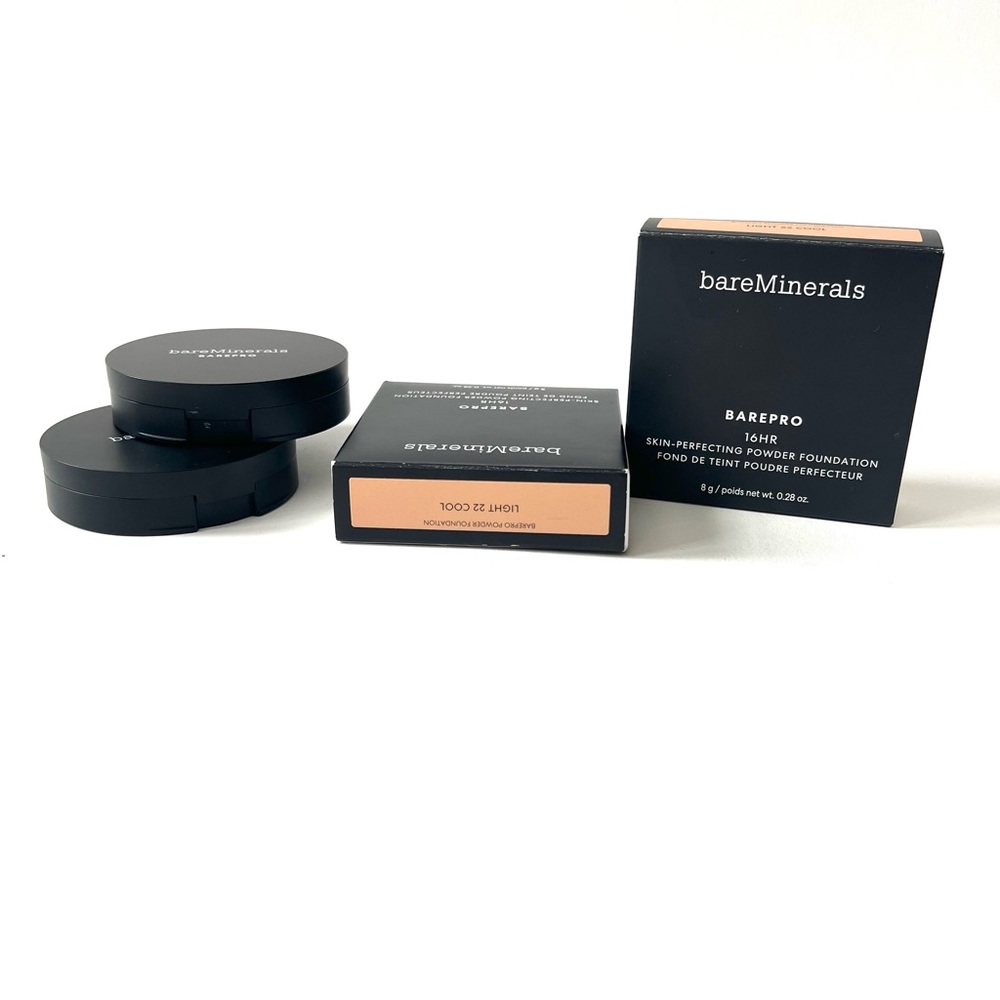 Set of 2 BareMinerals BarePro 16 Hour Powder Foundation Light 22 Cool .28 oz NEW